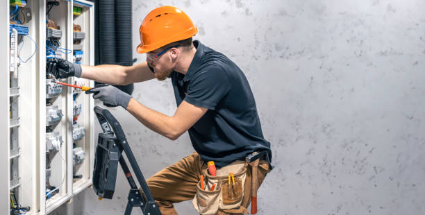 Best Affordable Electrician  in Minnetonka, MN