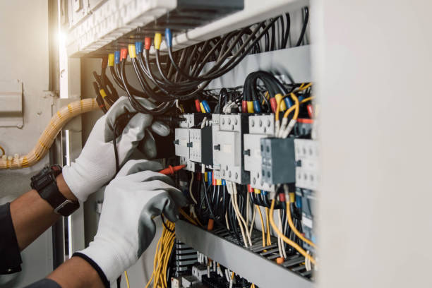 Best Circuit Breaker Repair  in Minnetonka, MN